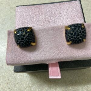 Blk spinel square cut stud earring set in vermeil